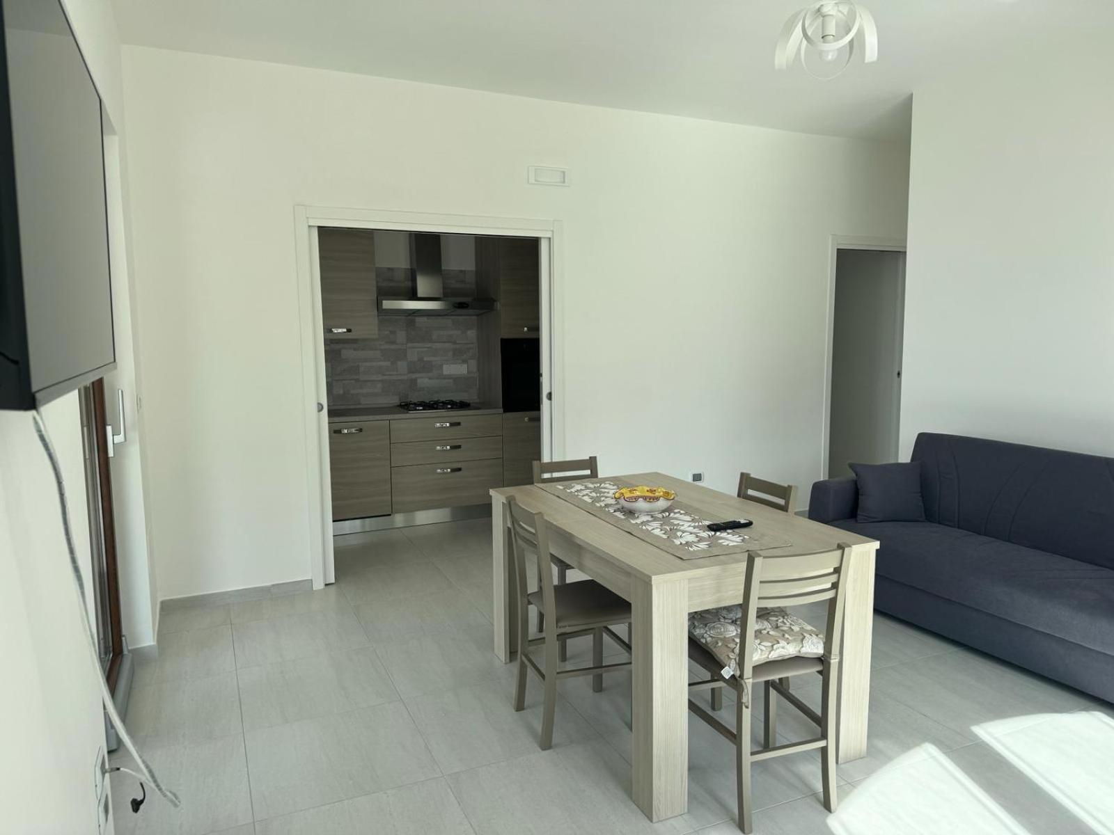 מלון קסטלבאטה Casa Iris מראה חיצוני תמונה