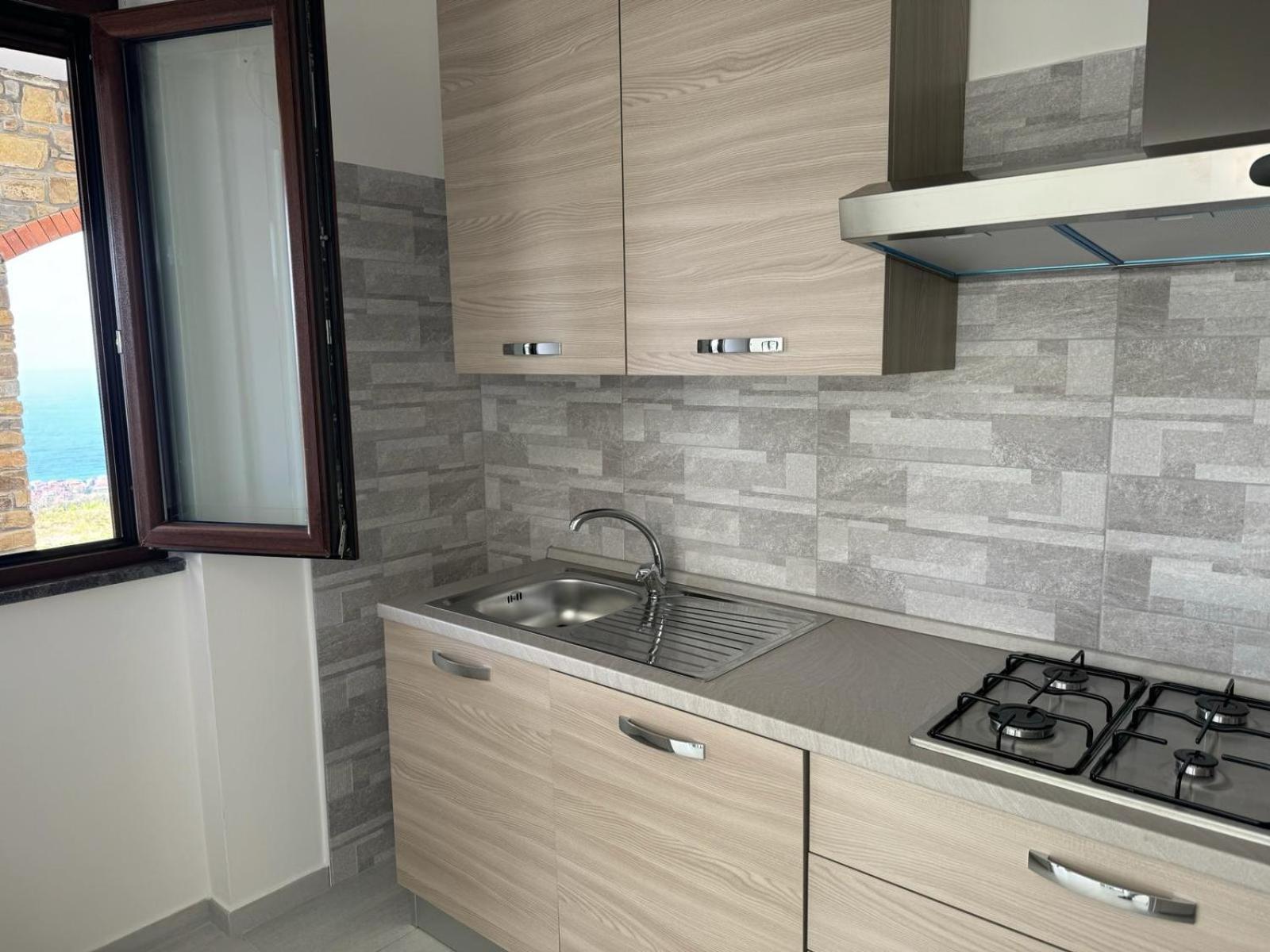 מלון קסטלבאטה Casa Iris מראה חיצוני תמונה