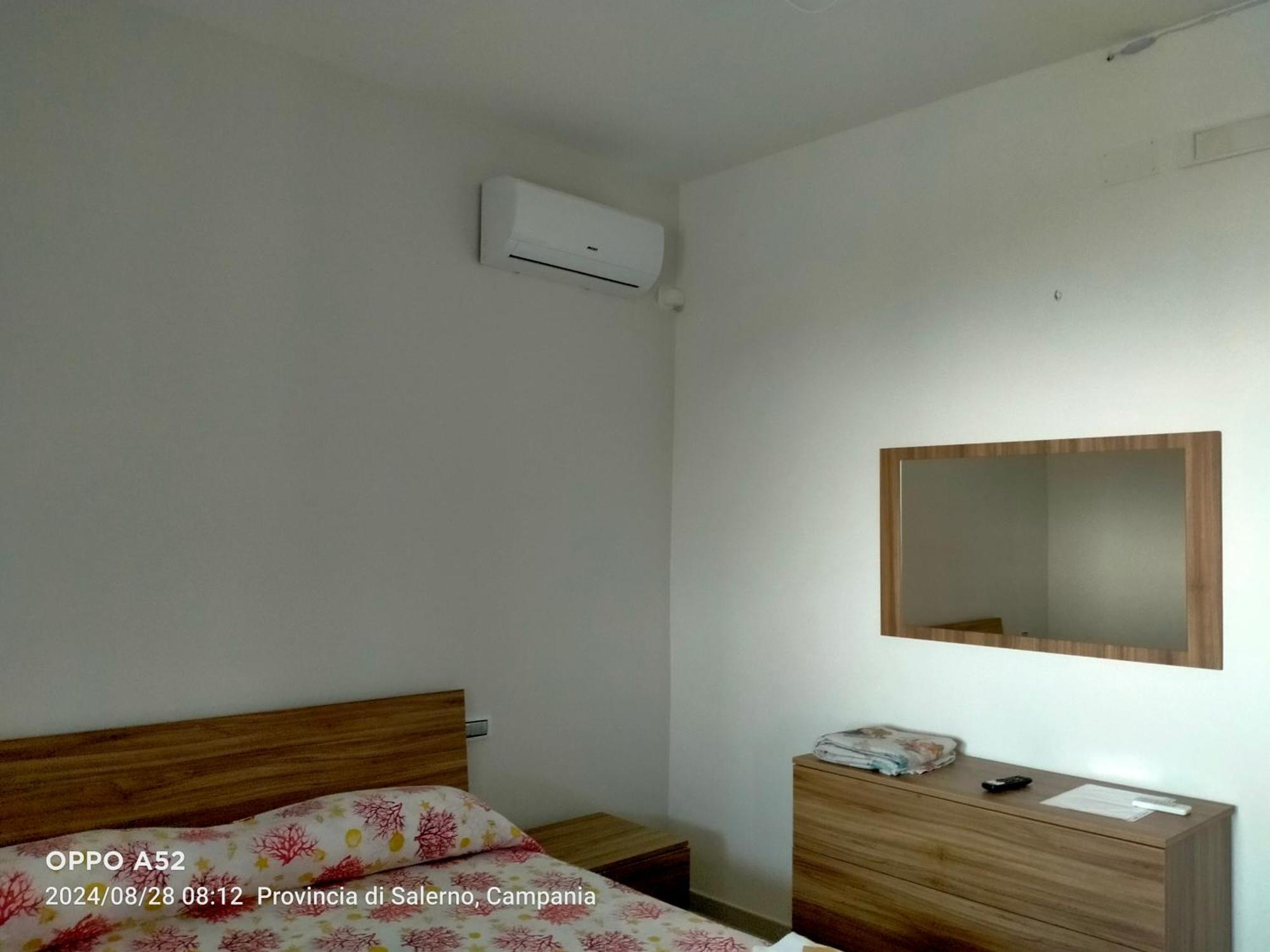 מלון קסטלבאטה Casa Iris מראה חיצוני תמונה